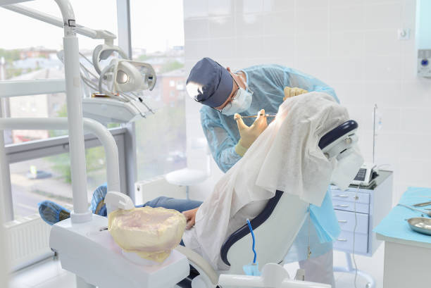 Best Emergency Tooth Extraction in Olivarez, TX